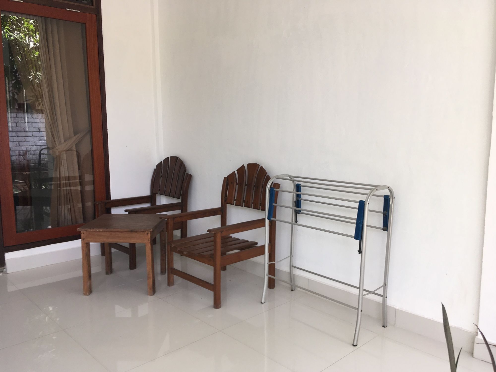 Warna Beach Hotel Gili Trawangan Exterior foto