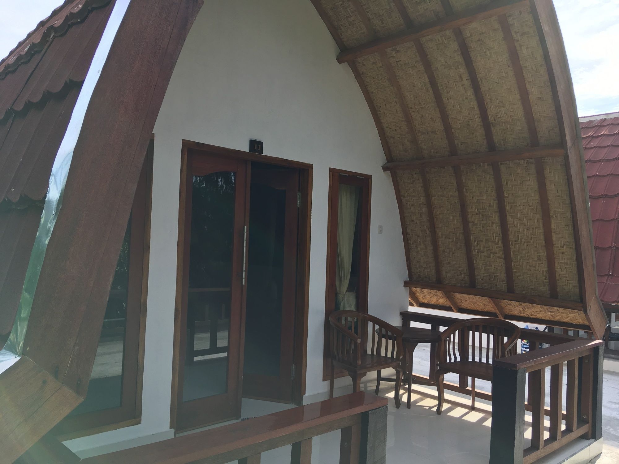 Warna Beach Hotel Gili Trawangan Exterior foto